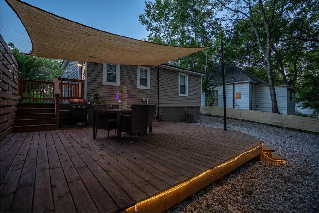 Vineyard Cottage-Pet Friendly & Walk To Oaklawn! Hot Springs Eksteriør billede